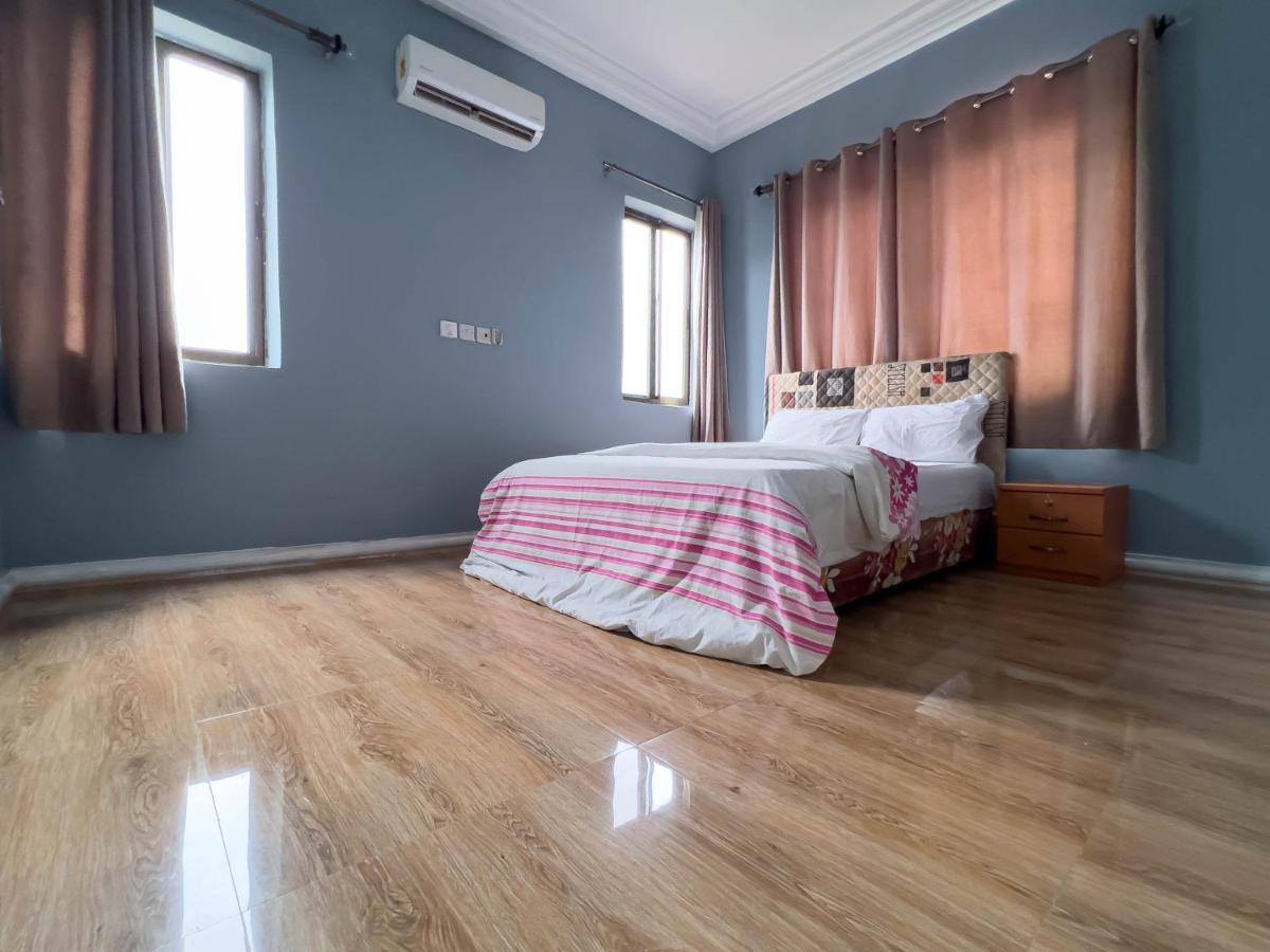 T'S Place Adenta Εξωτερικό φωτογραφία