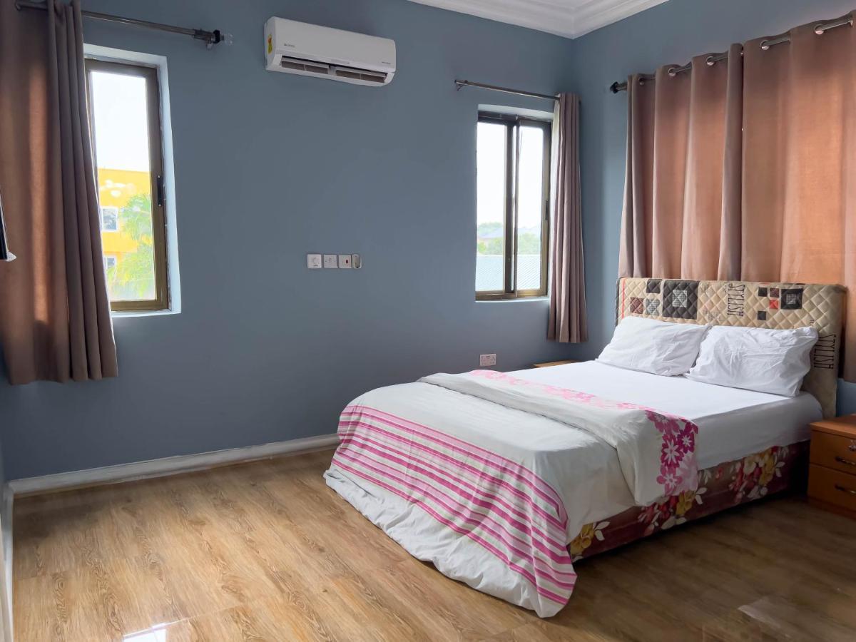 T'S Place Adenta Εξωτερικό φωτογραφία