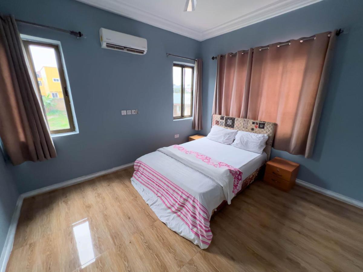 T'S Place Adenta Εξωτερικό φωτογραφία