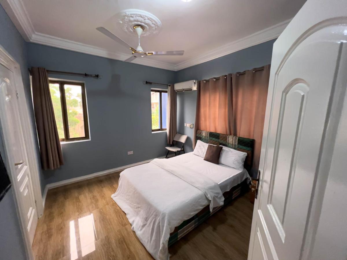 T'S Place Adenta Εξωτερικό φωτογραφία
